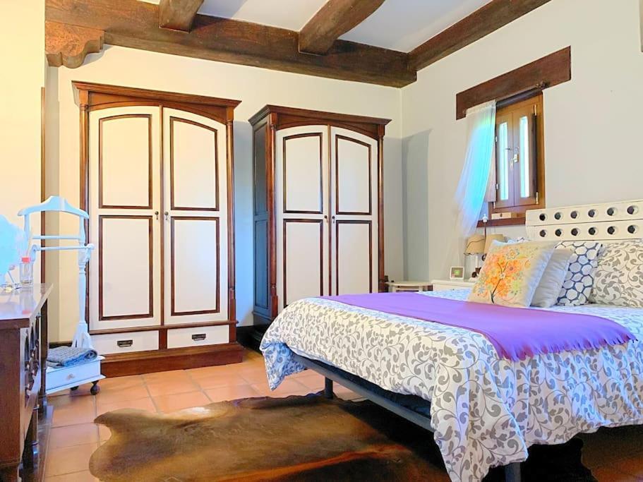 Villa Casona Cantabra Con Piscina A 3 Km De Playas. Ideal Familias.