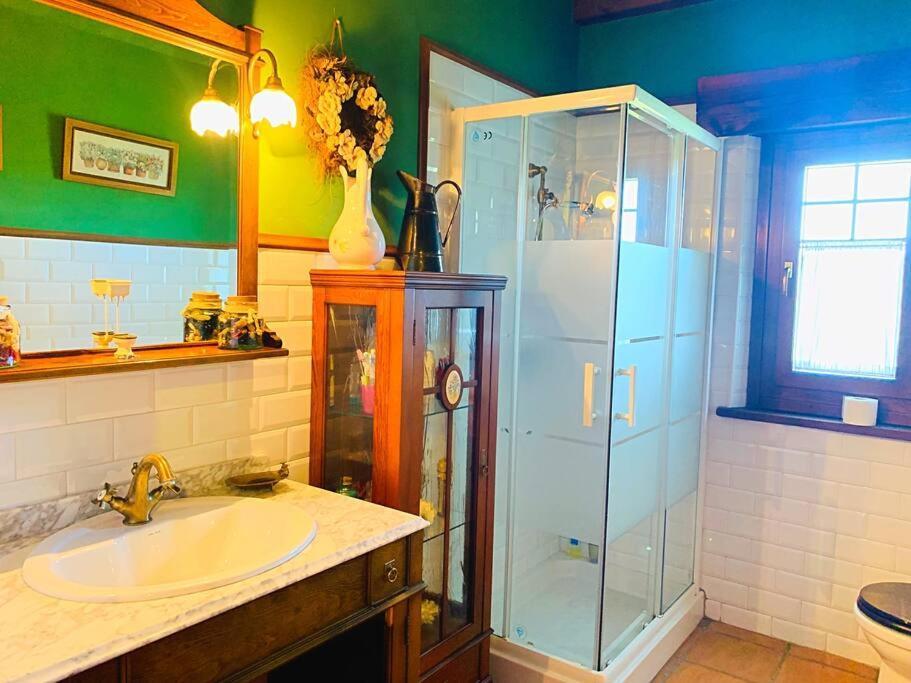 Casona Cantabra Con Piscina A 3 Km De Playas. Ideal Familias. Villa Liencres