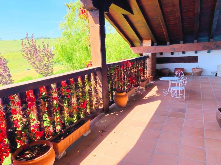 Casona Cantabra Con Piscina A 3 Km De Playas. Ideal Familias. Villa *